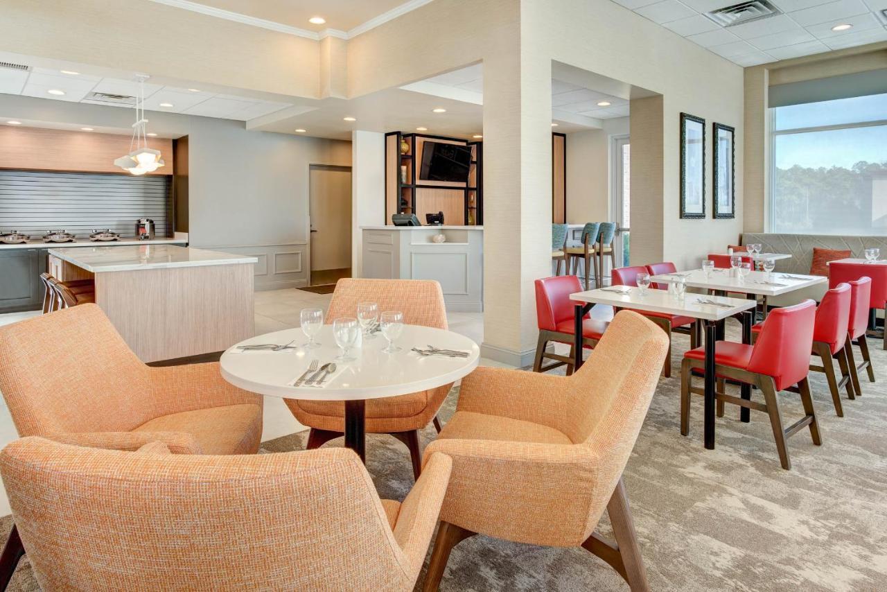 Hilton Garden Inn Lakewood Exteriör bild