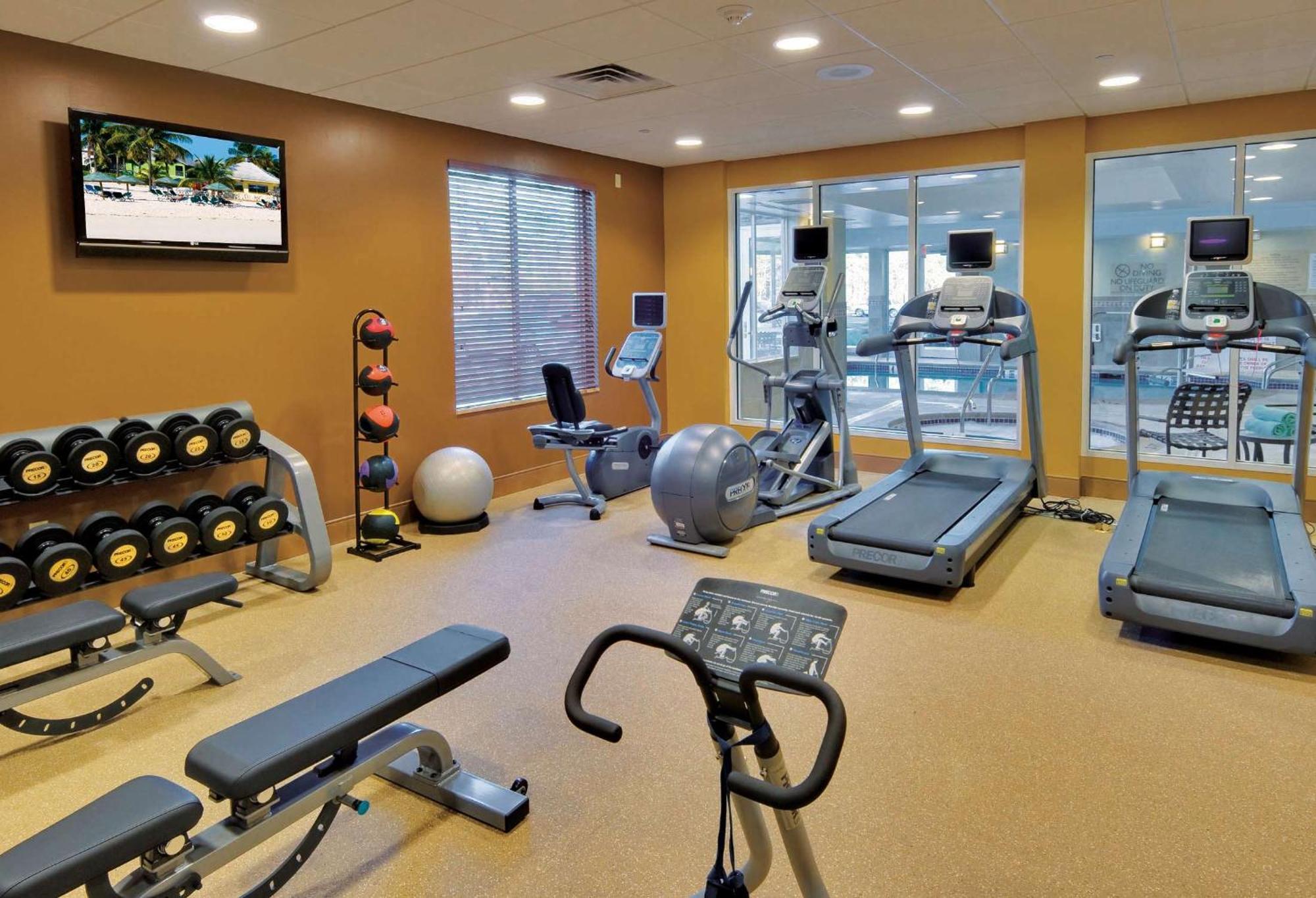Hilton Garden Inn Lakewood Exteriör bild