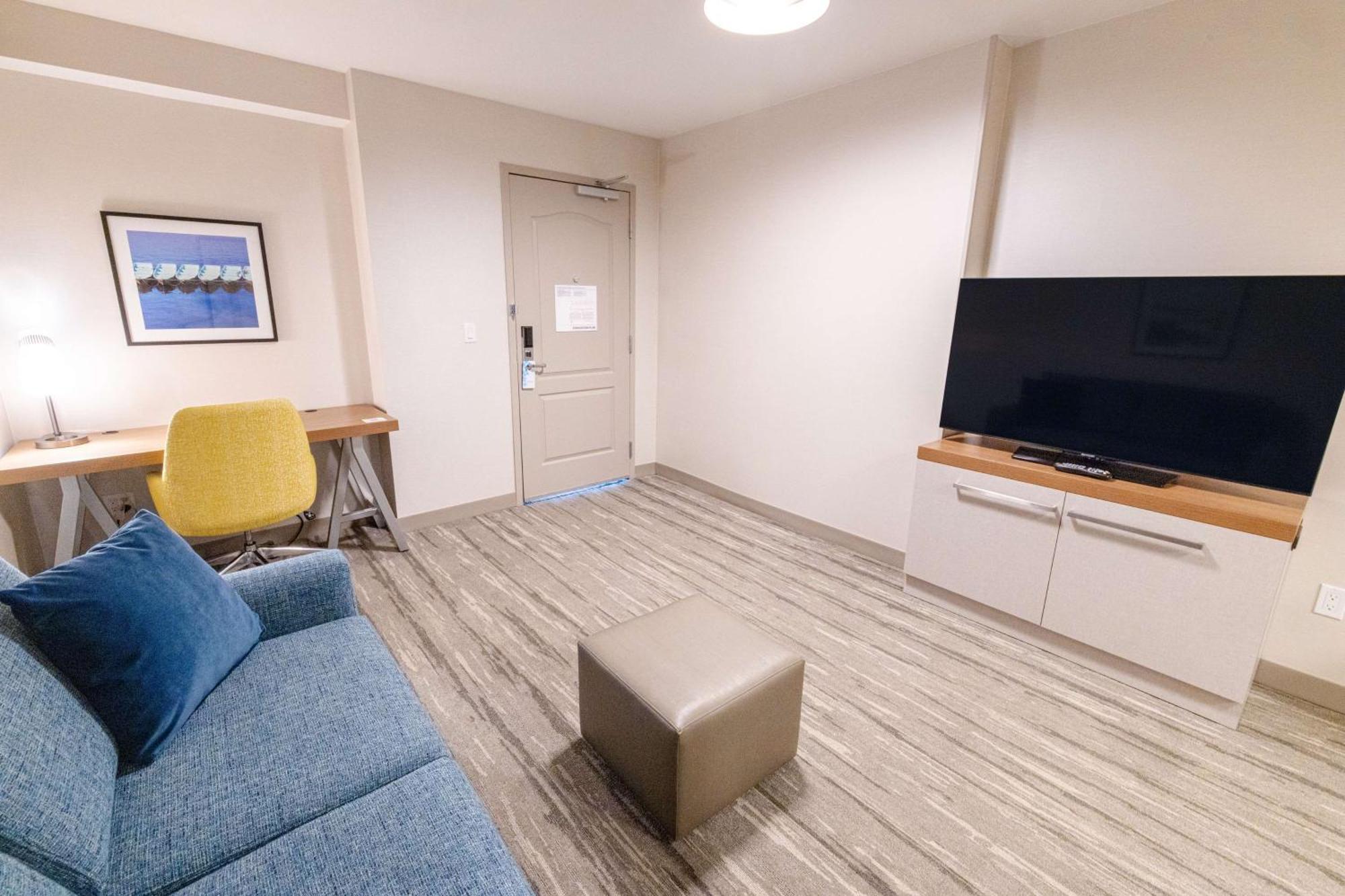 Hilton Garden Inn Lakewood Exteriör bild